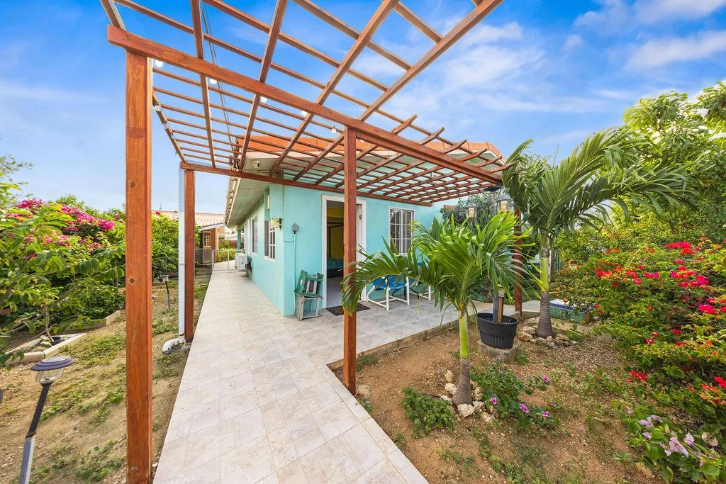 casa mosaic for sale aruba noor bushiri