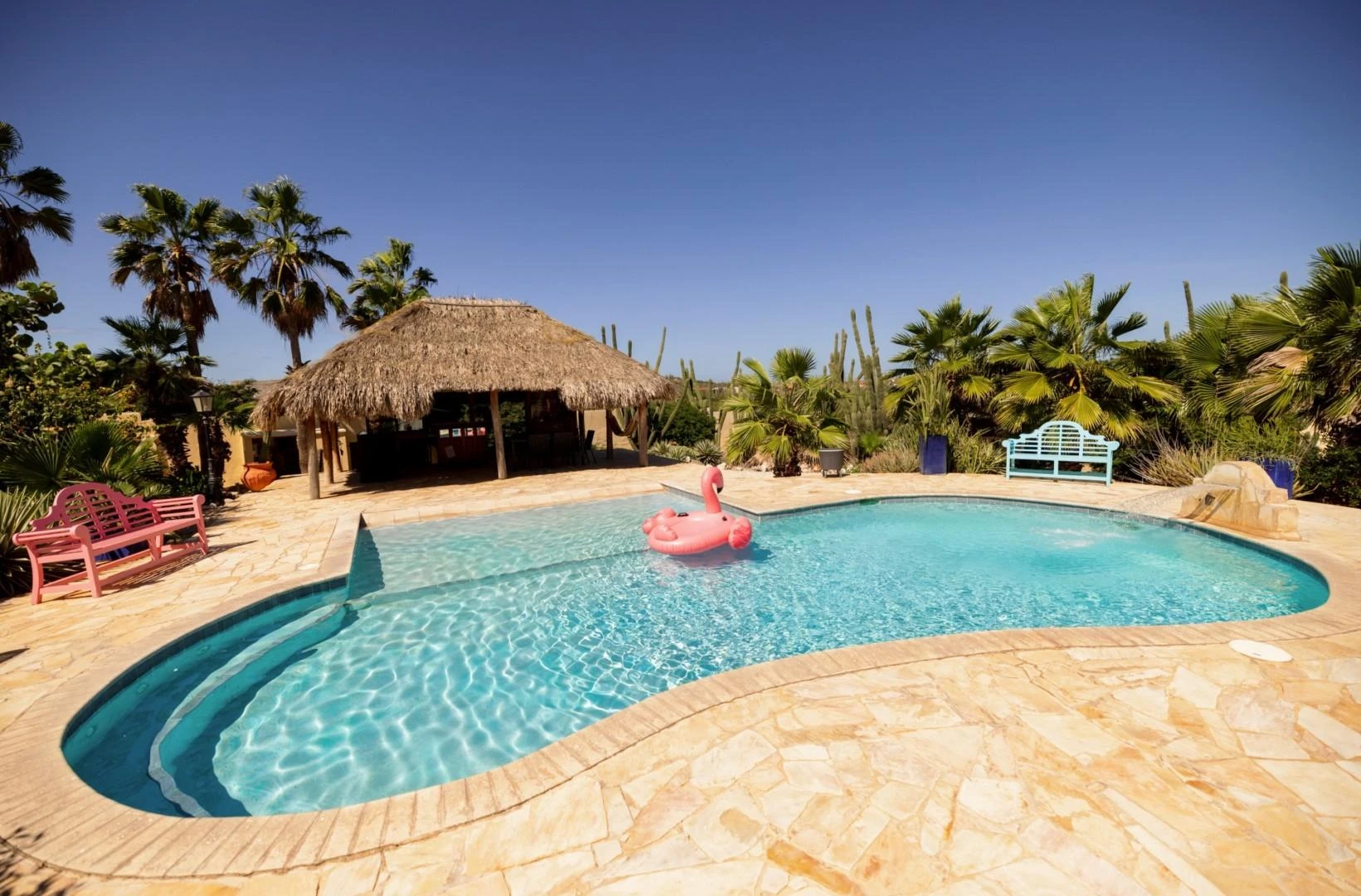 CASA HideAway
