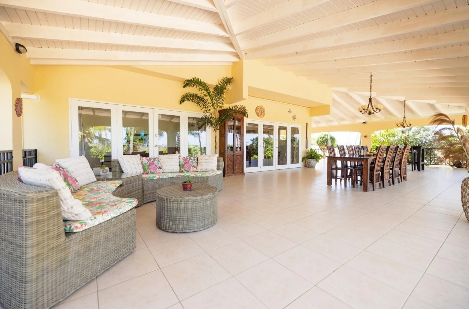 CASA HideAway