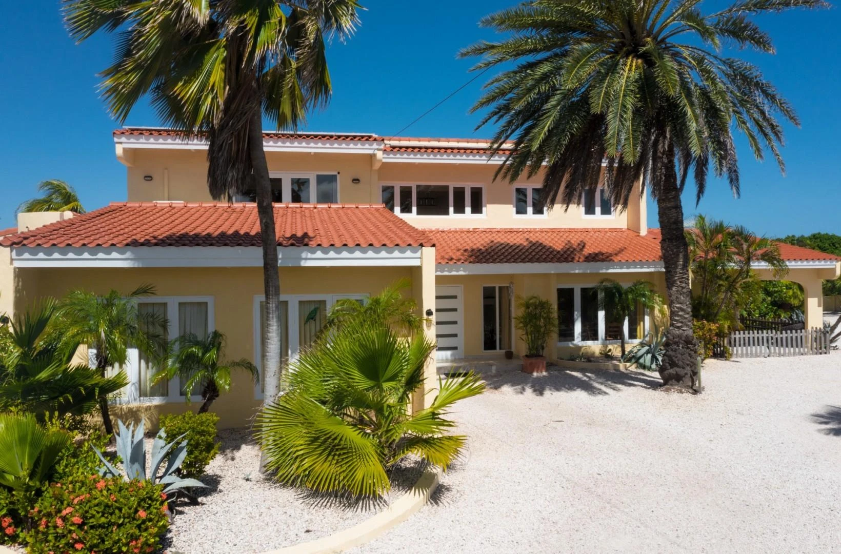 CASA HideAway