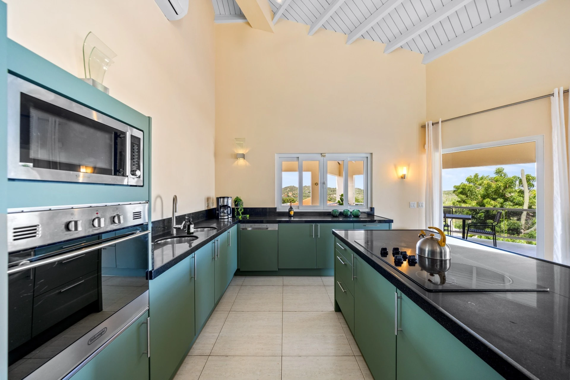kitchen house for sale aruba